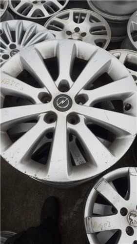 Cerchio opel astra berlina - opel,